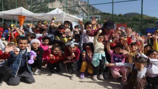 Hataylı depremzede çocuklar ‘Çocuk Şenliğini çok sevdi