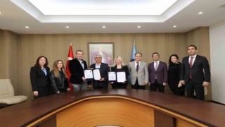 Hayırseverden Korkuteli MYOya Mantar Üretim Odası