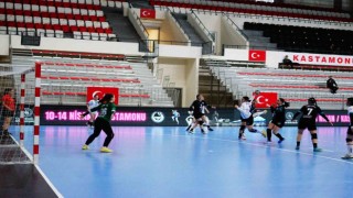 Hentbol Yıldız Kızlar Türkiye Şampiyonası başladı