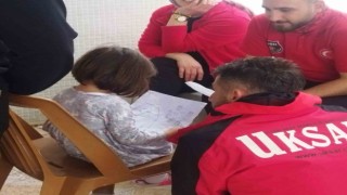 Hiranurdan depremzede Hiranura anlamlı hediye
