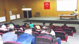 Hisarcıkta öğretmenlere güvenli araç kullanımı semineri