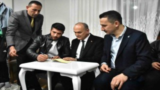 İftar sonrası gençlere misafir oldular