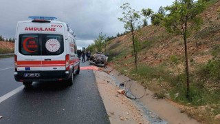 İki kardeşin bulunduğu araç takla attı, 15 yaşındaki çocuk hayatını kaybetti