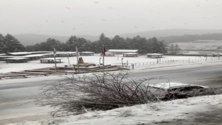 Ilgaz Dağında nisan ayında kar sürprizi