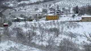 İlkbaharın ortasında kar sürprizi