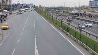 İstanbulda arife günü yollar boş kaldı