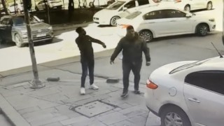 İstanbulda film gibi olay: Polis süsü verip 17 bin dolarını çaldılar