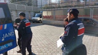 Jandarma 22 ilde emeklileri 8 milyon lira dolandıran şebekeyi çökertti
