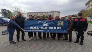 Jandarma ekipleri depremzede vatandaşları bilgilendirdi