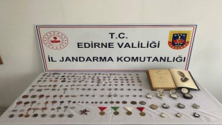 Jandarmadan kaçakçılara darbe: Yüzlerce parça tarihi eser ele geçirildi