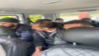 Kaçak göçmen sevki yaptığı tespit edilen 2 şahıs yakalandı