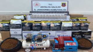 Kaçak sigara imalathanesine jandarma baskını