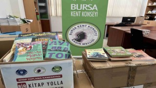 Kadın Meclisinden deprem bölgesindeki çocuklara kitap yardımı