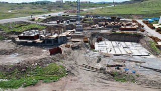 Kahramanmaraşta depremzedelerin konutları yükseliyor