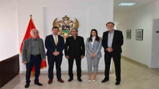 Karadağda ziyaretlerde bulundu