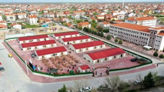 Karatay Belediyesi Konukevi açıldı, depremzede aileler yerleşti
