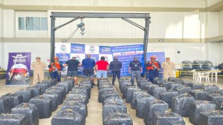 Karayip Denizinde 5.5 ton kokain ele geçirildi