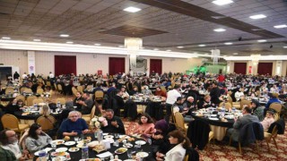 Karesi ailesi iftarda buluştu