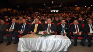 Karsta AK Parti gövde gösterisi yaptı