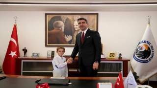Kartallı çocuklar 23 Nisan coşkusunu doyasıya yaşadı