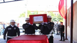 Kazada hayatını kaybeden polis memuru toprağa verildi