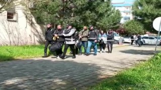 Kendisini sosyal medyada uyuşturucu karşıtı olarak tanıttı, uyuşturucudan gözaltına alındı