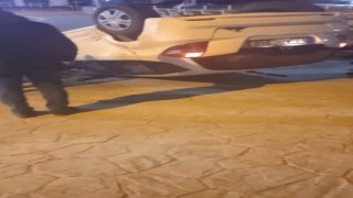 Kontrolden çıkan otomobil takla attı