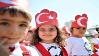 Konyaaltı kreşlerinde 23 Nisan coşkusu
