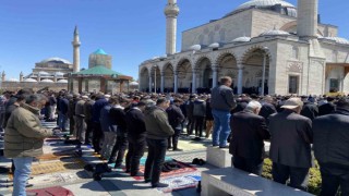 Konyada Ramazan ayının son Cuma namazı kılındı