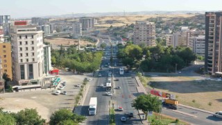 Köprülü kavşak için 221 mezar nakledildi