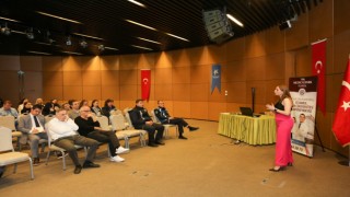 Küçükçekmecede afetlerin oluşturduğu ruhsal travma ve ilişkili hastalıklar semineri verildi