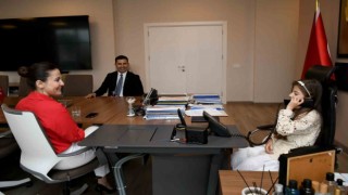 Kuşadasında 23 Nisan Ulusal Egemenlik Ve Çocuk Bayramı coşkuyla kutlandı