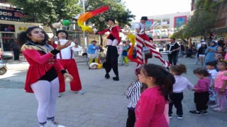 Kuşadasında çifte bayram sevinci yaşanıyor