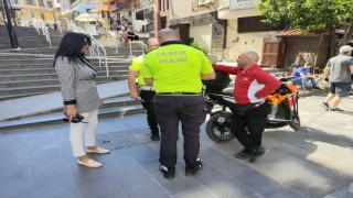 Kuşadasında Kurallara uymayan motosiklet sürücülerine ceza yağdı