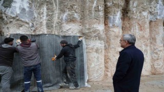 Kütüphane ve Kültür Merkezi inşaatındaki çalışmaları inceledi