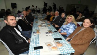 Lapseki Belediye Başkanı Eyüp Yılmaz, belediye çalışanları ve aileleriyle iftarda bir araya geldi