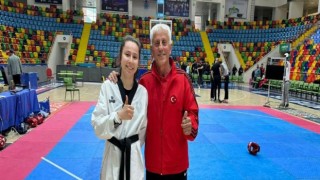 Lapseki Belediyesi sporcusu Zeynep Taşkın Dünya Şampiyonasına gidiyor