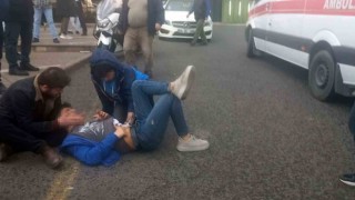Liseli gençler arasında bıçaklı kavga: 1 yaralı