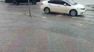 Lüleburgazda caddeler göle döndü