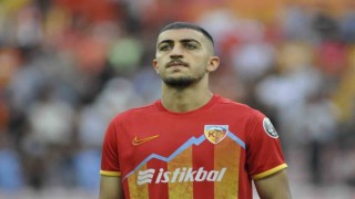 Majid Hosseini forma giyemeyecek