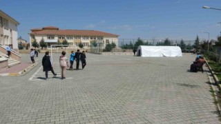 Malatyada hasarsız okullarda yüz yüze eğitim başladı