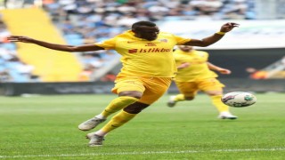 Mame Baba Thiam hat-trick yaptı