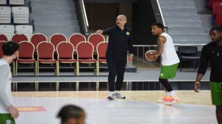 Manisa BBSK, Bursaspor maçına hazırlanıyor