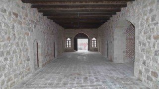 Mardinde bir dönem cezaevi olan tarihi yapı kadın merkezine dönüştürülüyor