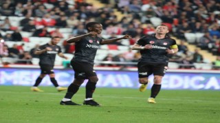 Max Gradel gol sayısını 9 yaptı