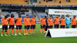Medipol Başakşehir ile İstanbulspor 2. randevuda
