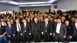 MHPli Özdemir: “Özerklik isteyen CHP kadroları, şehidin bacısına küfreden İP milletvekilleri hangi hainlerle kol kola girerse girsin amaçlarına ulaşamayacaklar”