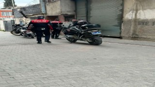 Motosiklet sürücüsünde ruhsatsız silah ele geçirildi