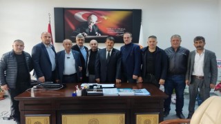 Muhtarlardan Başkan Muammer Özcuraya tebrik