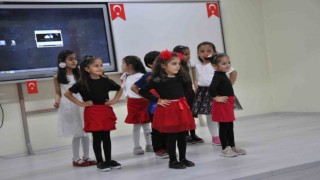 Muşta 23 Nisan Ulusal Egemenlik ve Çocuk Bayramı kutlandı